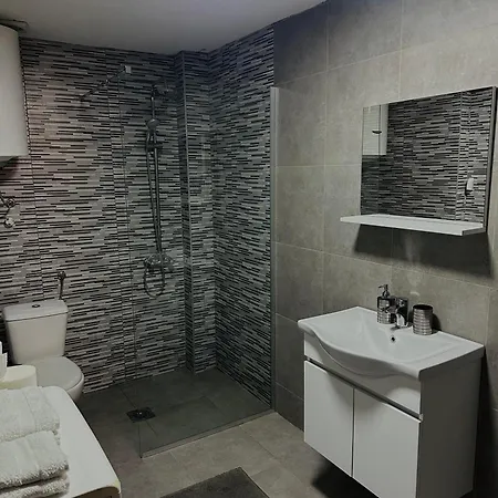 Anka Apartment Stip Exterior photo
