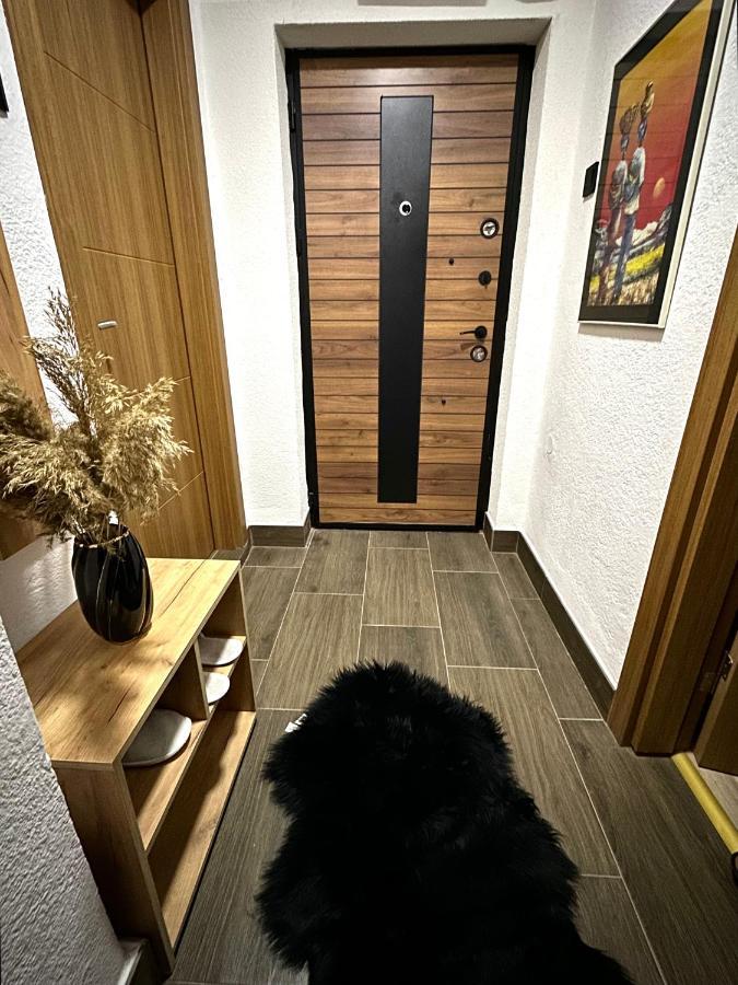 Anka Apartment *